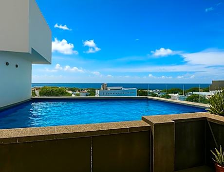 Illusion Xpress I Attraction Hotel Deluxe