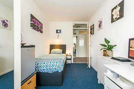 Budget Single Room