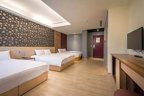 Superior Family Room