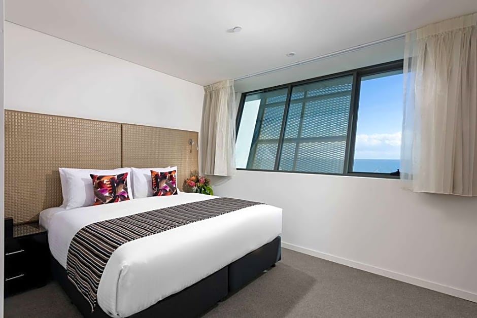 Ramada by Wyndham VetroBlu Scarborough Beach