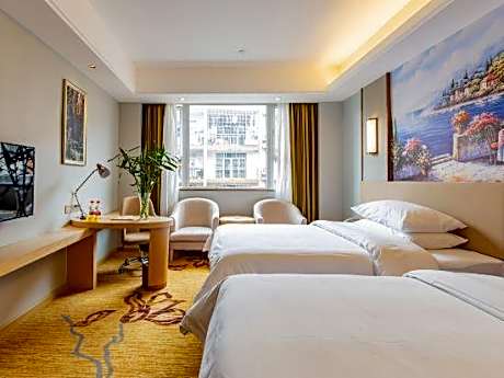 Vienna International Hotel (Dazhou Shifu)