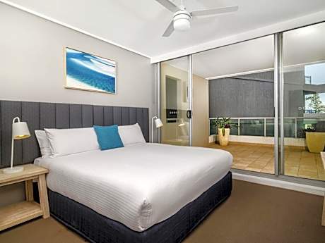 Three-Bedroom Apartment with Park View