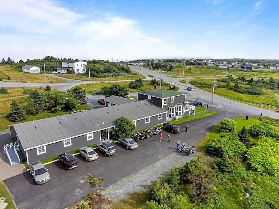 Edge of the Avalon Inn