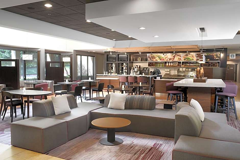Courtyard by Marriott Dallas Las Colinas