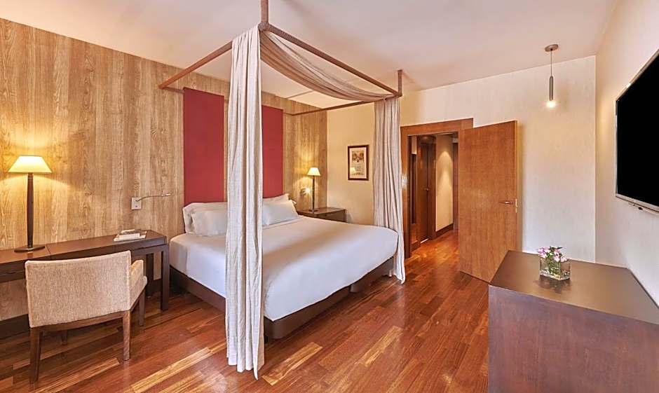 NH Collection Palacio De Burgos