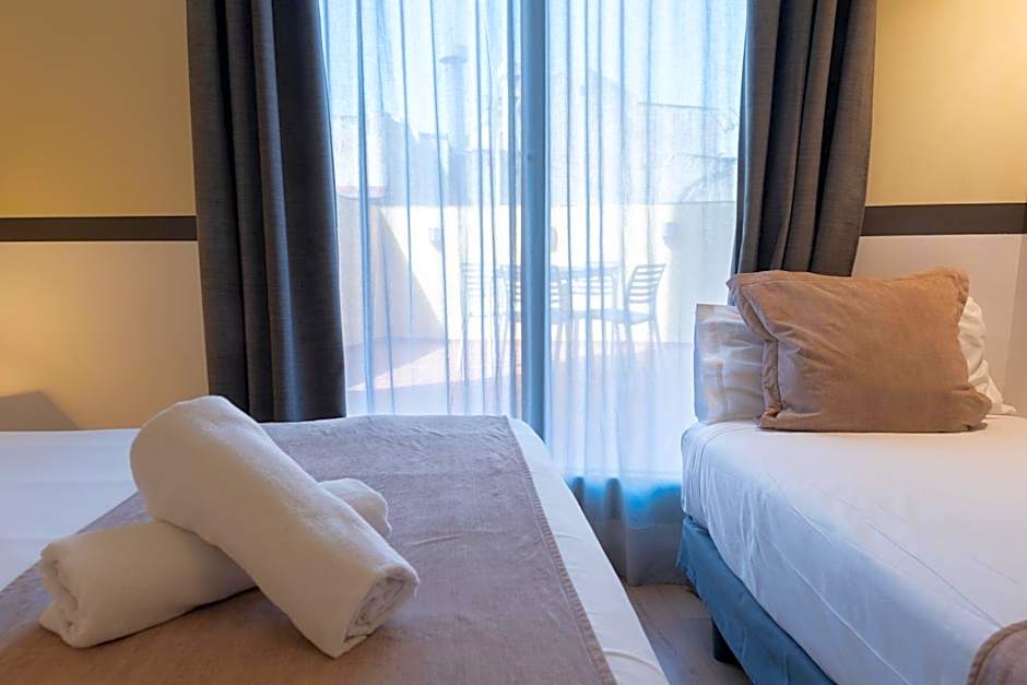 May Ramblas Hotel
