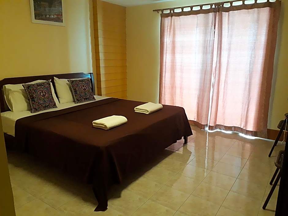 Relax Inn