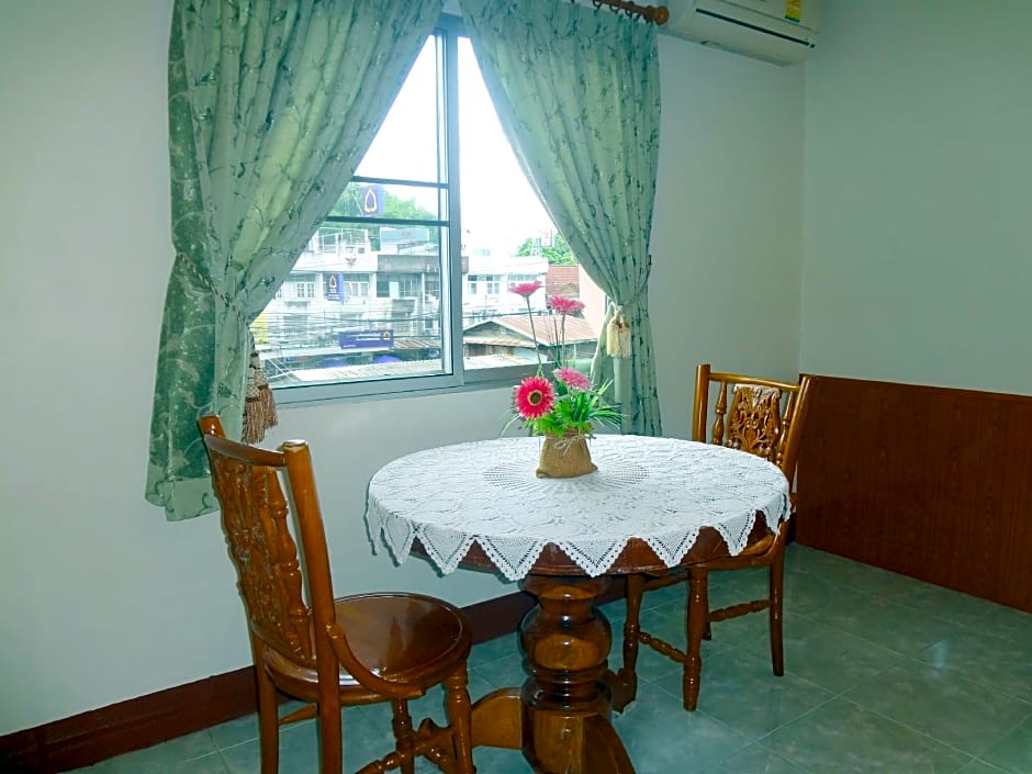 Ngamta Hotel