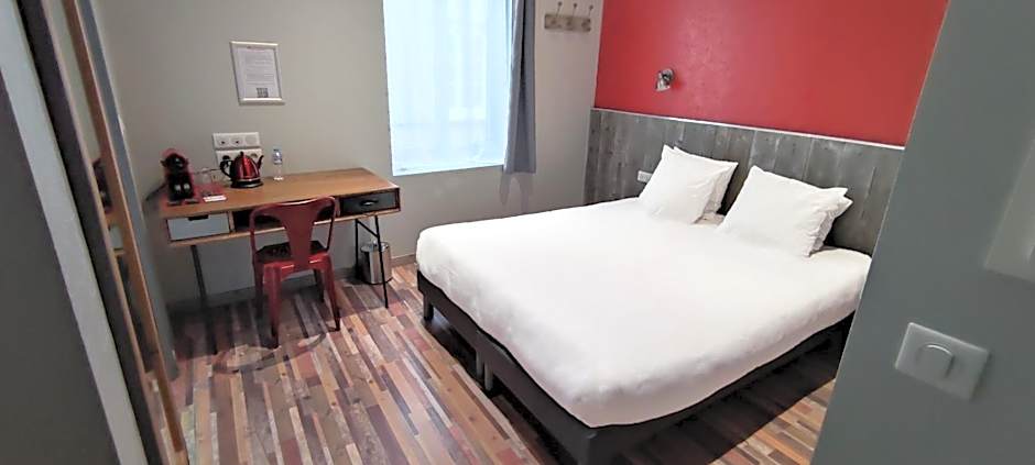 Logis Hotel Yseria - Historical Center