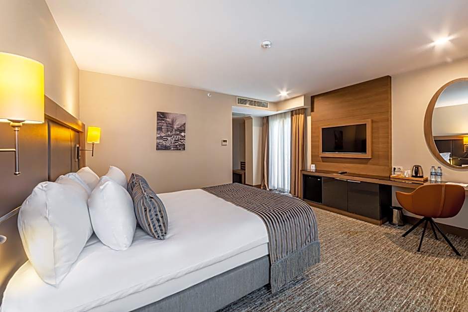 TRYP By Wyndham Istanbul Sisli Hotel