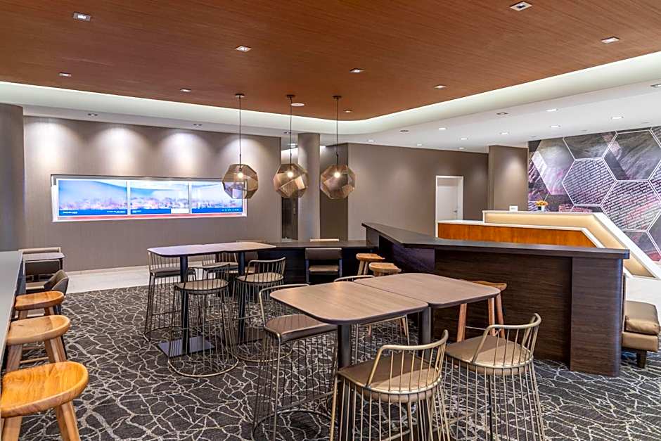 SpringHill Suites by Marriott Overland Park Leawood