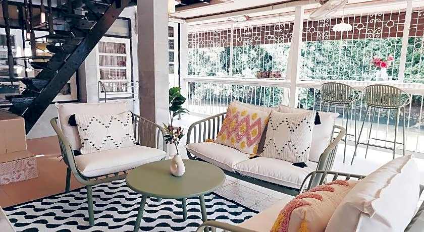 Green Riverside Homestay