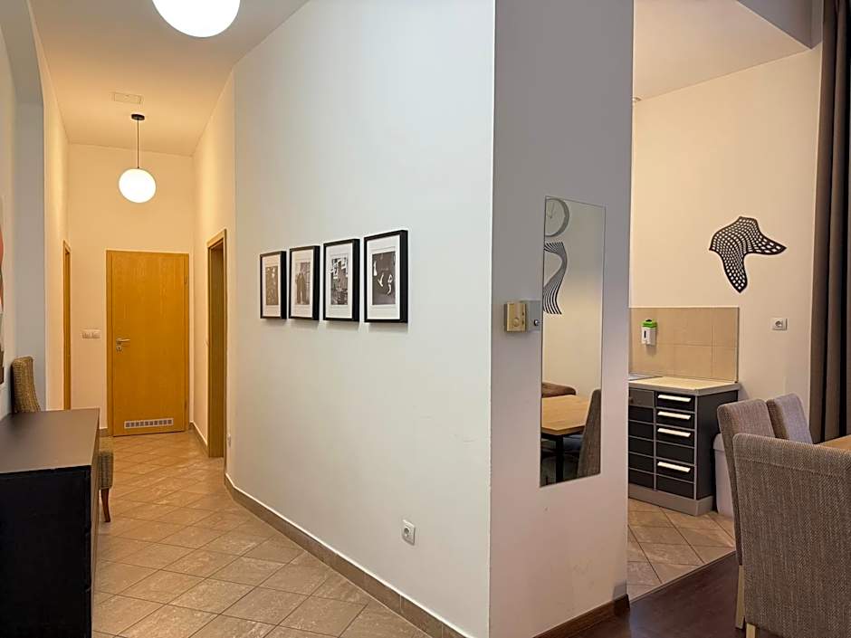 Gozsdu Court Budapest