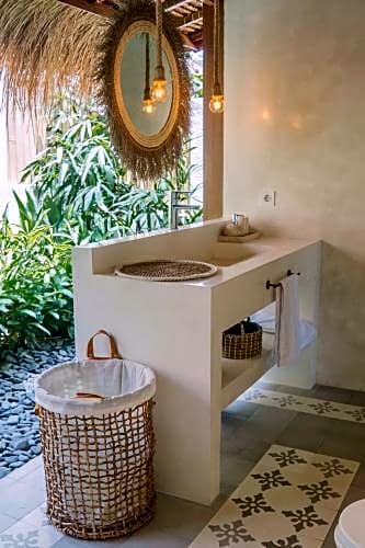 Gypsea Bali
