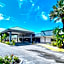 All-New, Private, Huge TV, Heated Pool, Tiki Bar