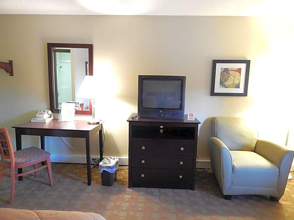Super 8 by Wyndham White River Junction