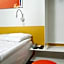 Hotel Cabin