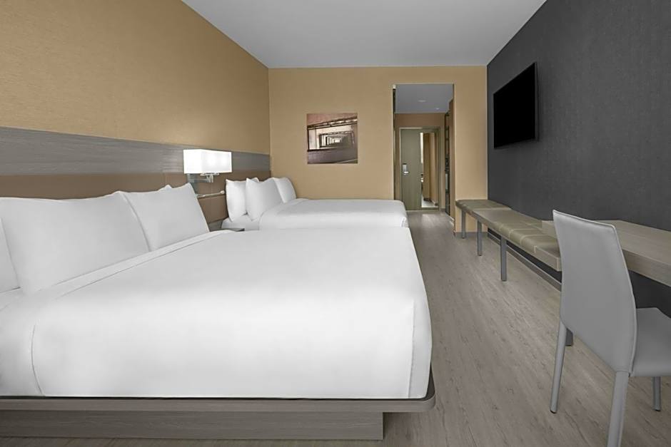 AC Hotel by Marriott St Louis Central West End