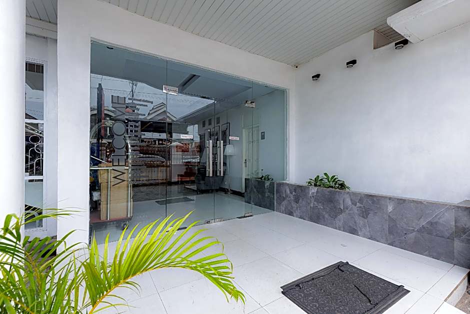 RedDoorz Plus Syariah near Museum Lampung