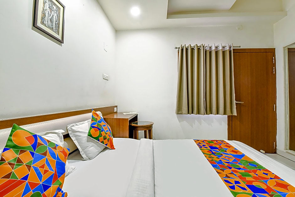 FabHotel Prime Square 36
