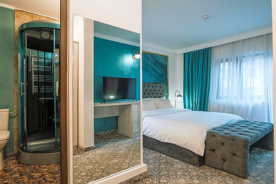 Suru Hotel & Restaurant