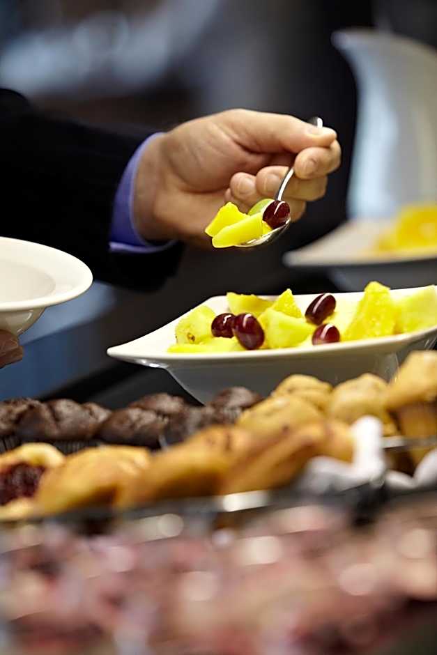 Macdonald Alveston Manor Hotel