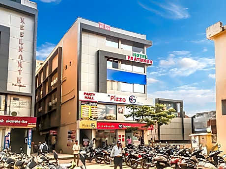 Hotel Pratiksha 