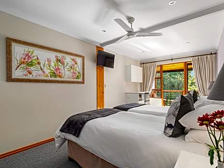 Large Twin Room