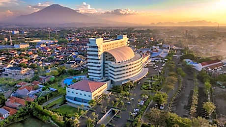 Aston Cirebon Hotel & Convention Center