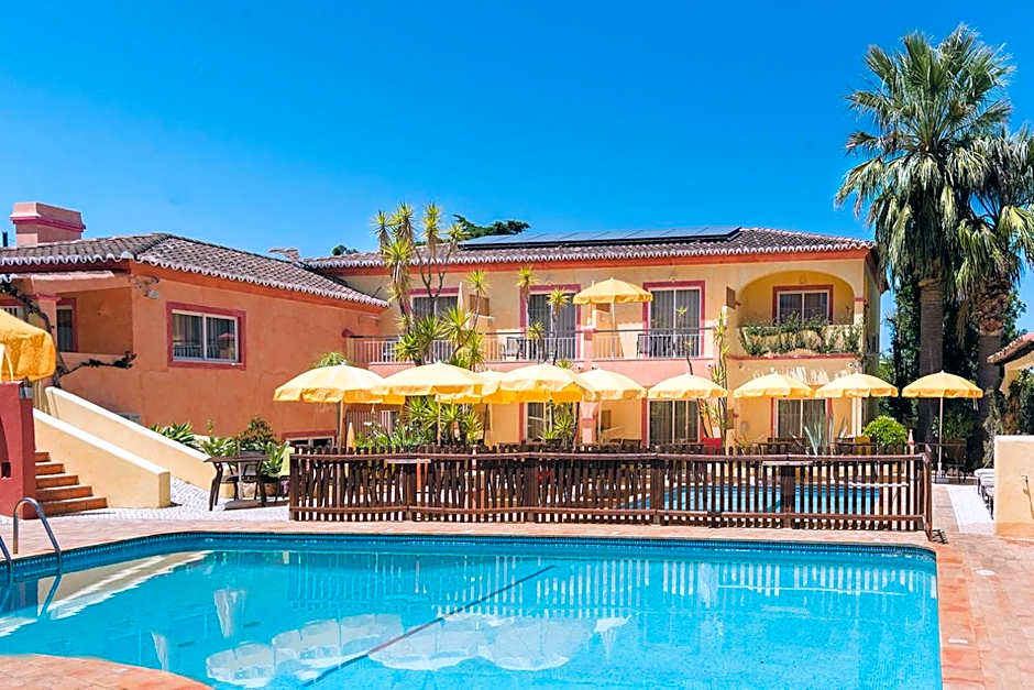 Costa d'Oiro Ambiance Village