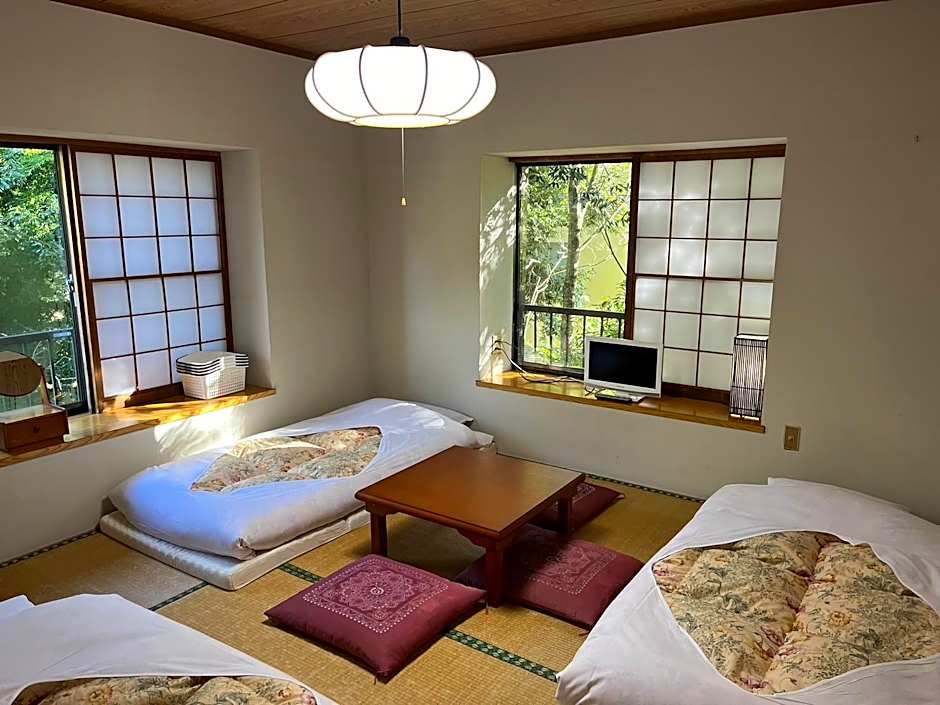 Fuji-Hakone Guest House