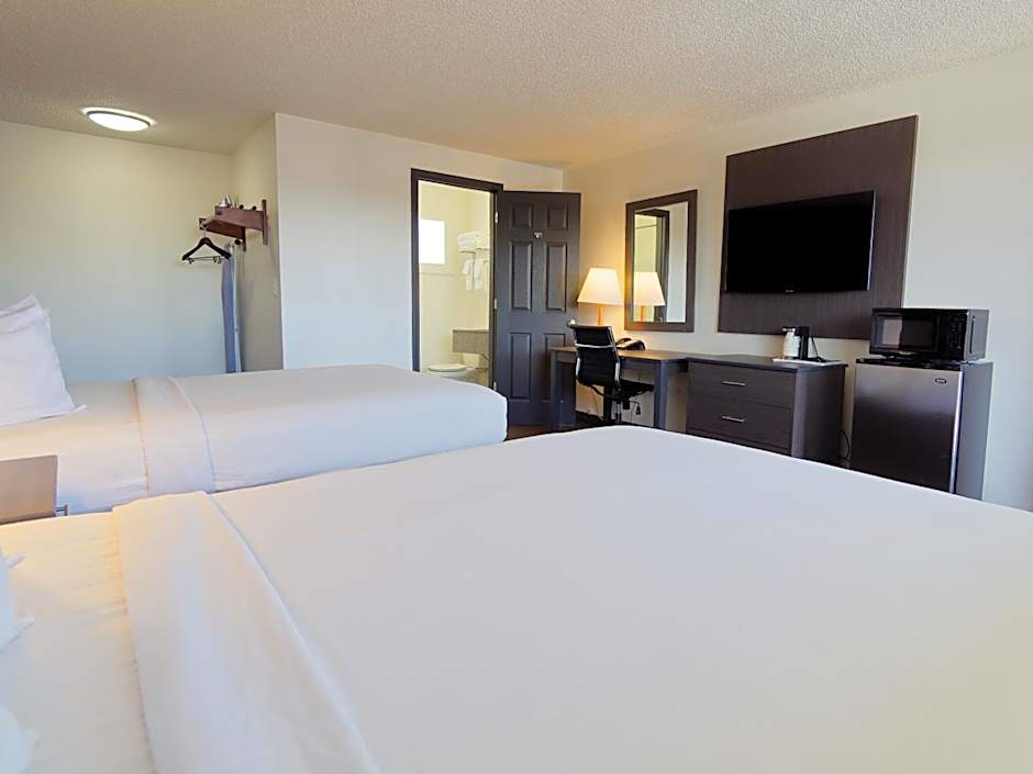 SilverStone Inn North Spokane