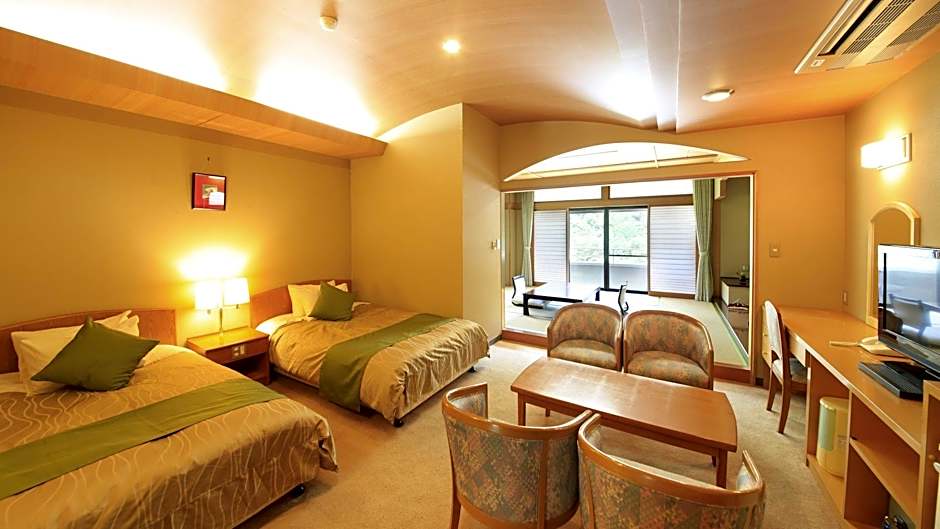 Hirugami Onsen Yumoto Hotel Achigawa