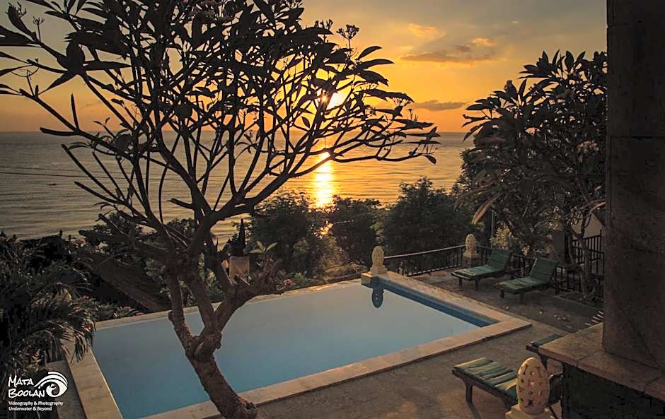 Beten Waru Bungalow and Restaurant