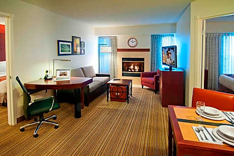 Fireplace Suite