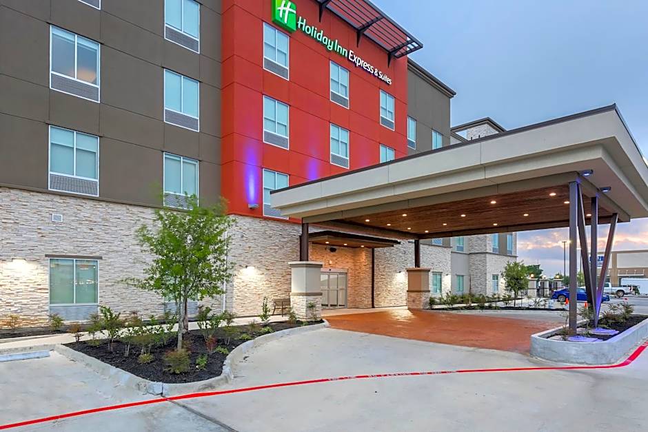 Holiday Inn Express & Suites Houston SE - Airport Area By IHG
