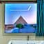 The Gate Hotel Front Pyramids & Sphinx View