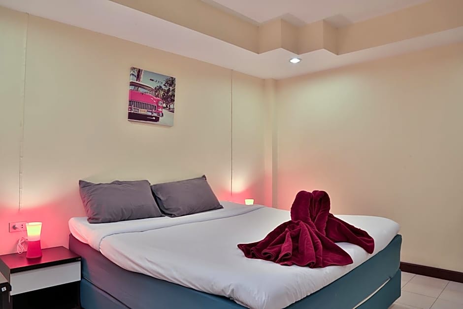 Photo 1 of 7 of Double Room