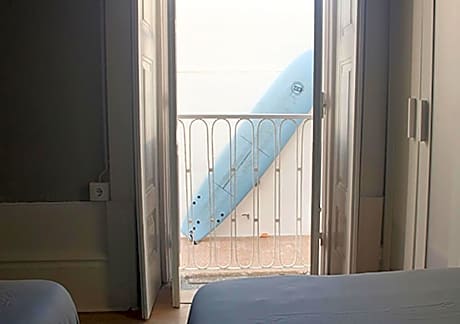 Economy Triple Room with Shared Bathroom