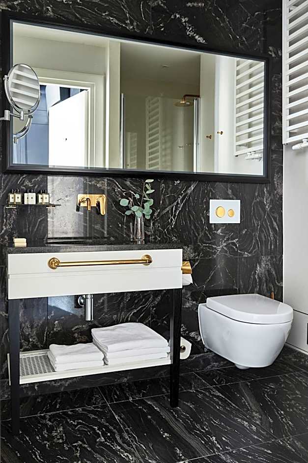 Hotel Teatro Boutique Old Town - Destigo Hotels