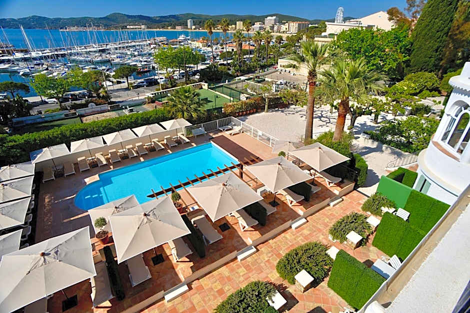 Auberge De La Calanque