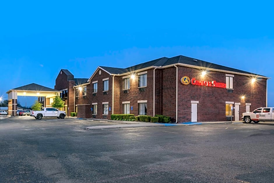 Comfort Suites Plainview