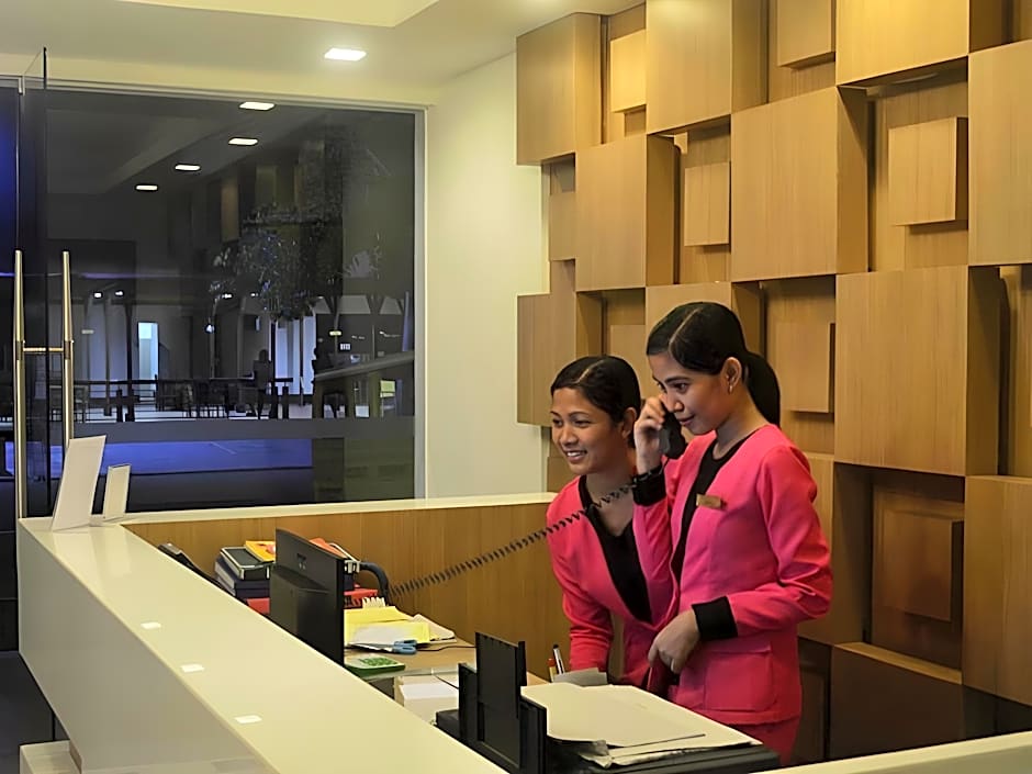 Tacloban Plaza Hotel