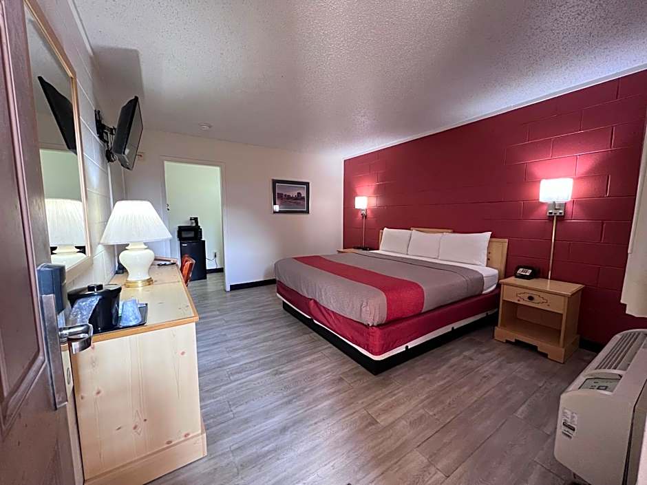 Regency Inn