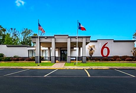 Motel 6 Henderson, Tx