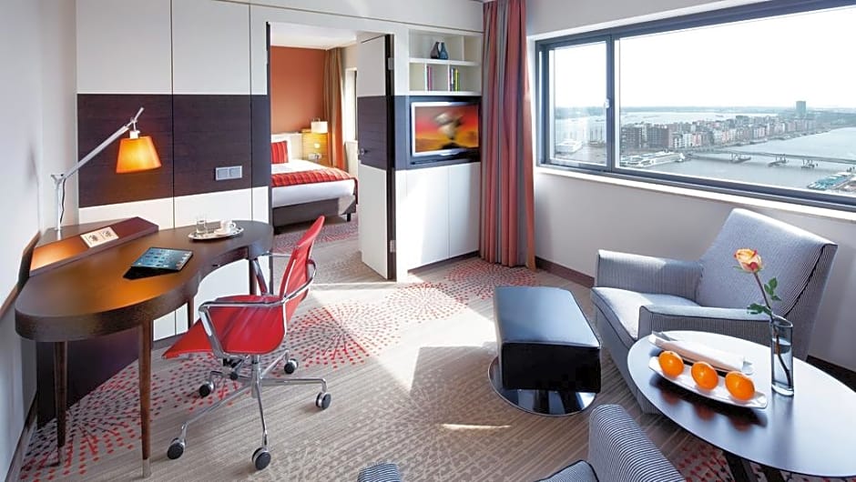 Mövenpick Hotel Amsterdam City Centre