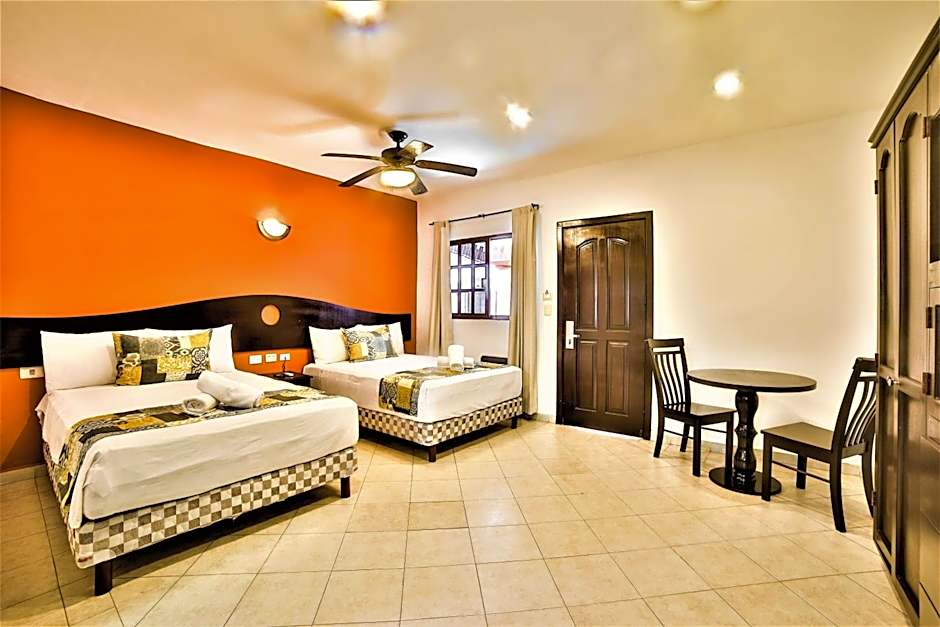 Hotel Colonial Playa del Carmen