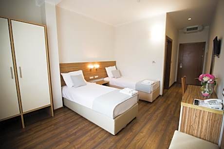 Double or Twin Room - Disability Access