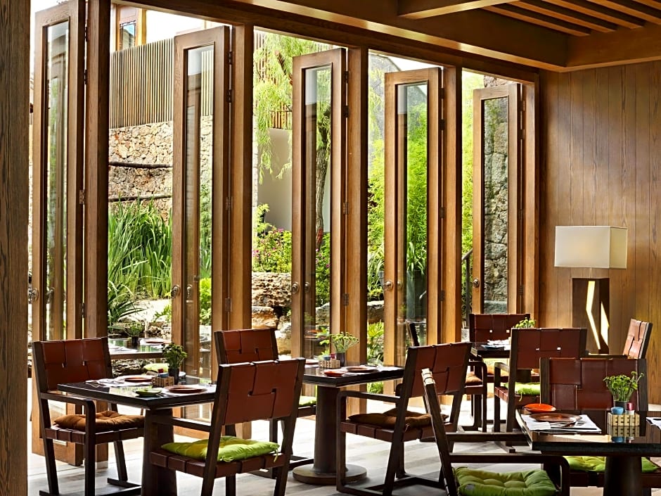 Hotel Indigo Lijiang Ancient Town By IHG