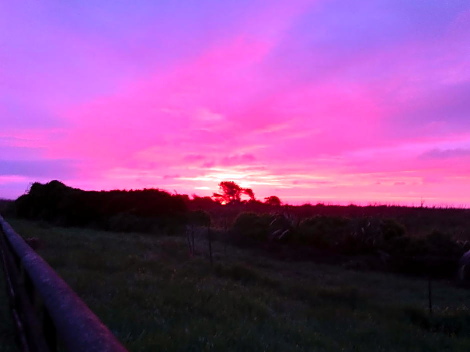Awatuna Sunset Lodge